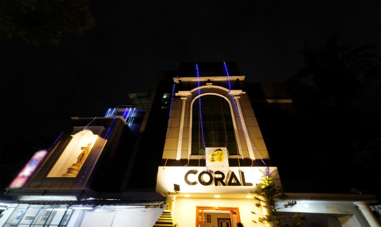 Treebo B Coral, 2 Km From Promenade Beach Hotel Пондичери Екстериор снимка